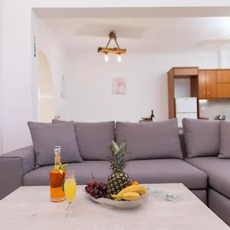 Stamatina House * Glinado Naxos